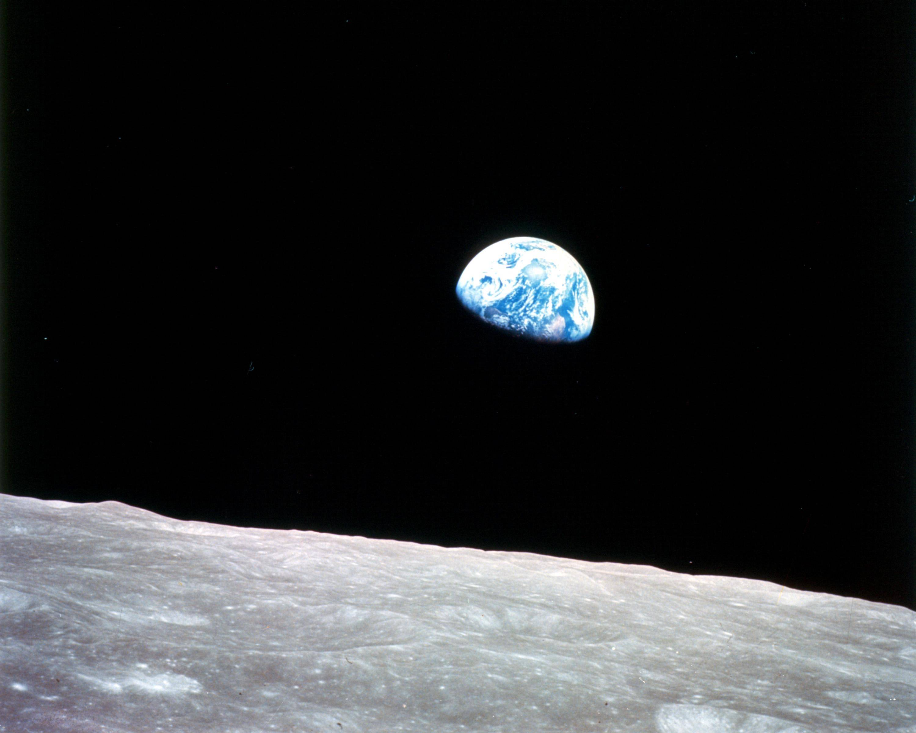 Blick auf ERDE  NASA-Foto freigegeben