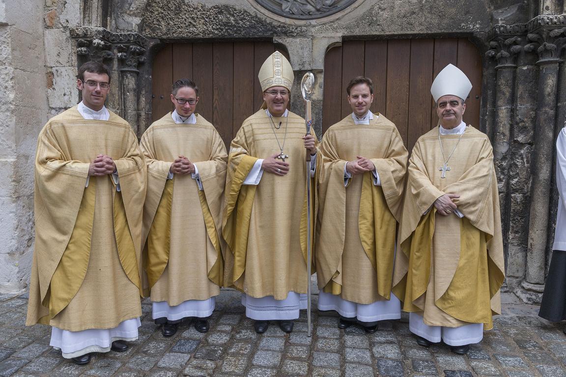 Priesterweihe 2015 Foto: altrofoto.de